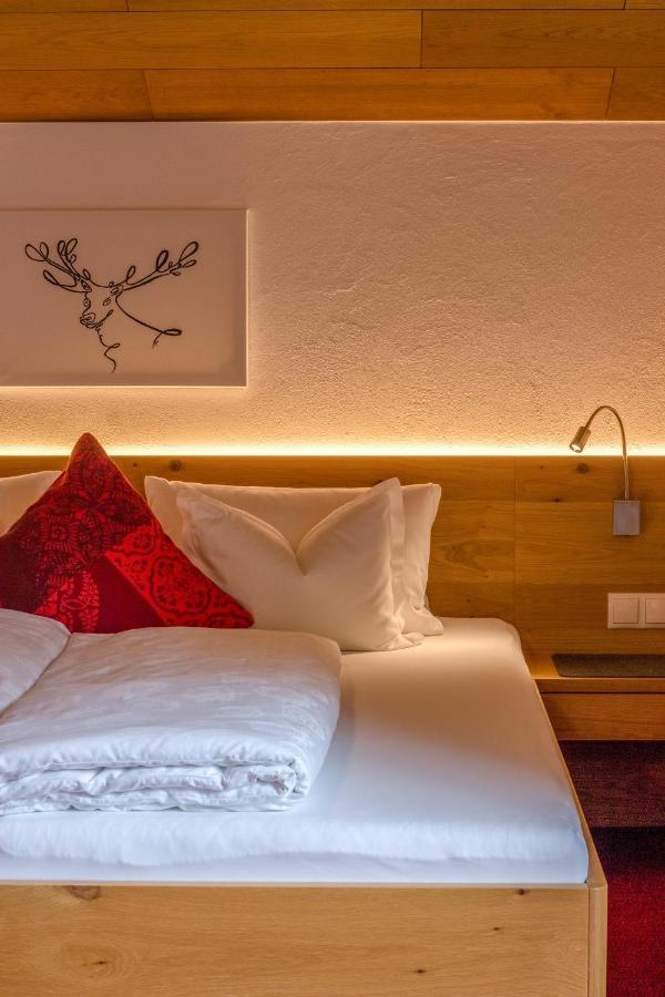 Pension Christophorus Hotel Garni Partenen Extérieur photo